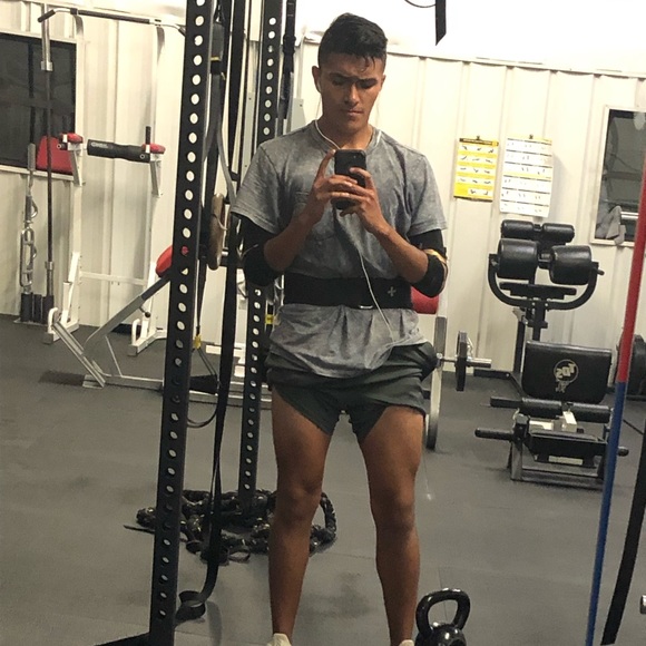 Nothing - Picture 3 of 4